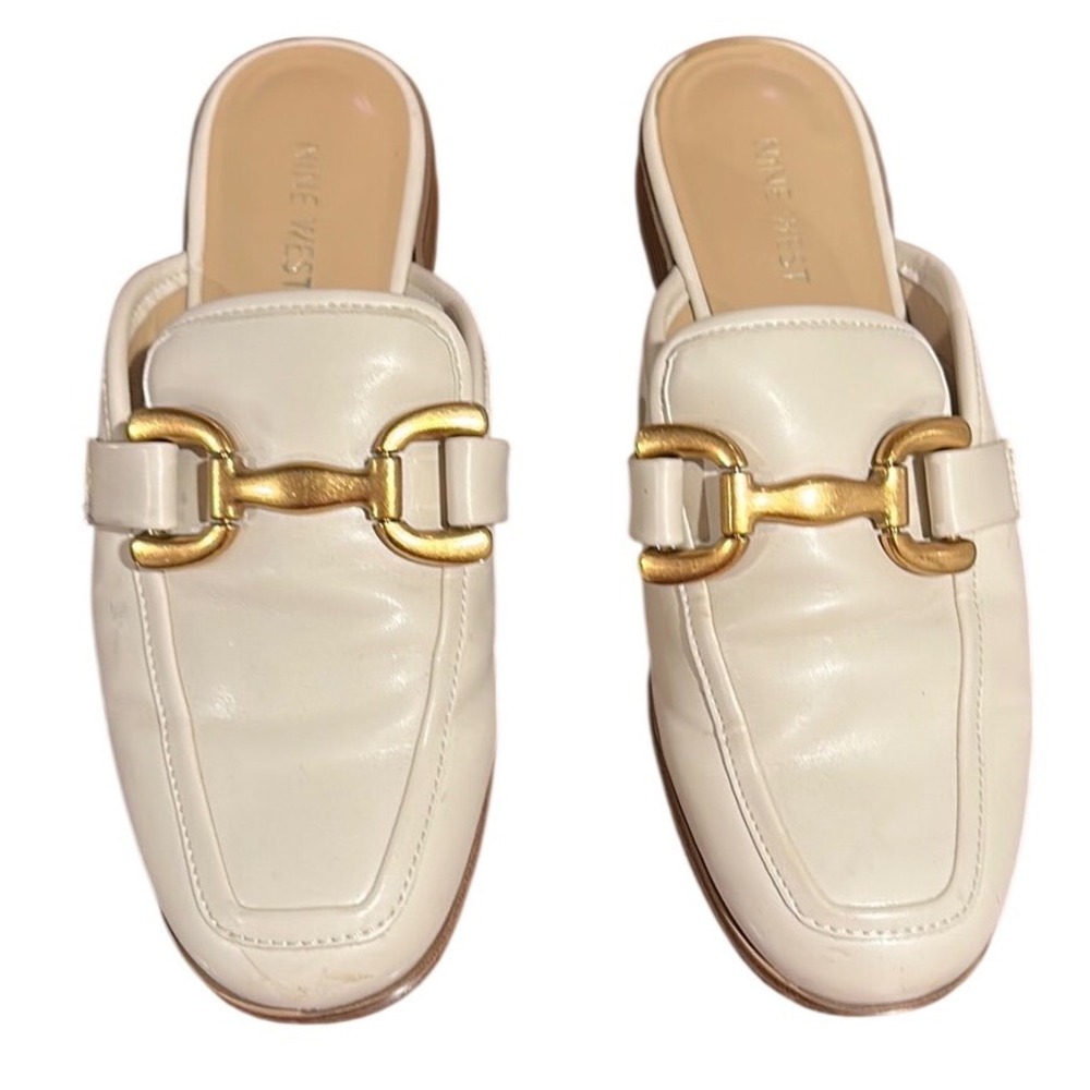 Nine West Leather Cream Slide Loafers with Gold Horsebit Size 8